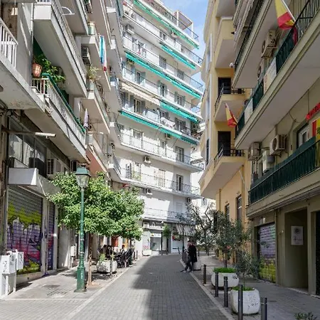 Feel Greek Hospitality #θ002 Salonicco